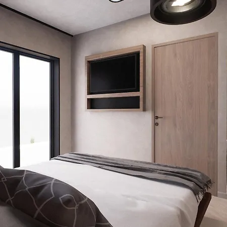 Liza, Completely Redesigned, Now Open For 2025 Bookings 스플리트