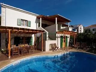 Liza, Completely Redesigned, Now Open For 2025 Bookings * Spalato