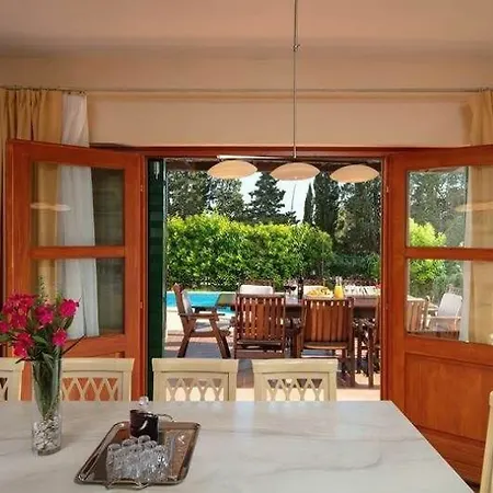 Liza, Completely Redesigned, Now Open For 2025 Bookings Villa